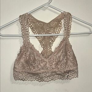 Lace Bralette in light pink
